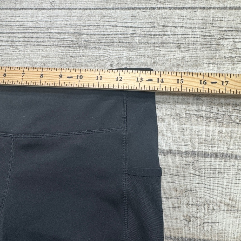 New Balance Biker Shorts Women's Medium Black Pockets Athletic Running Training - Picture 3 of 6